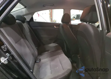 2021 Hyundai Accent Se z USA, uszkodzony, nr VIN 3KPC24A69ME140742